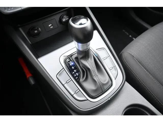 Hyundai Kona 1.6 GDI HEV Fashion 2022 Hybride Benzine 20