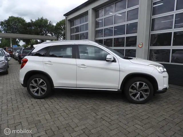 Citroën C4 Aircross 1.6 Exclusive 2013 Benzine 9