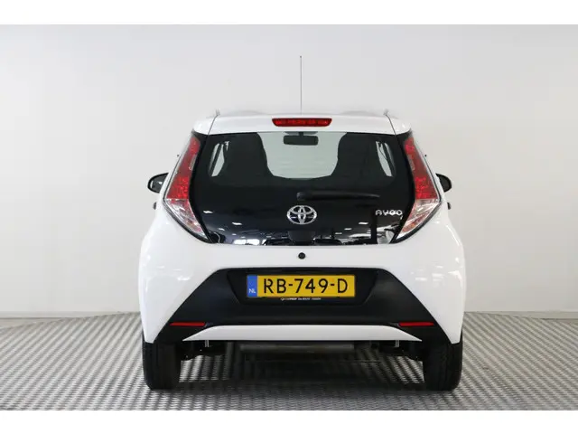 Toyota Aygo 1.0 VVT-i x-fun 2017 Benzine 10