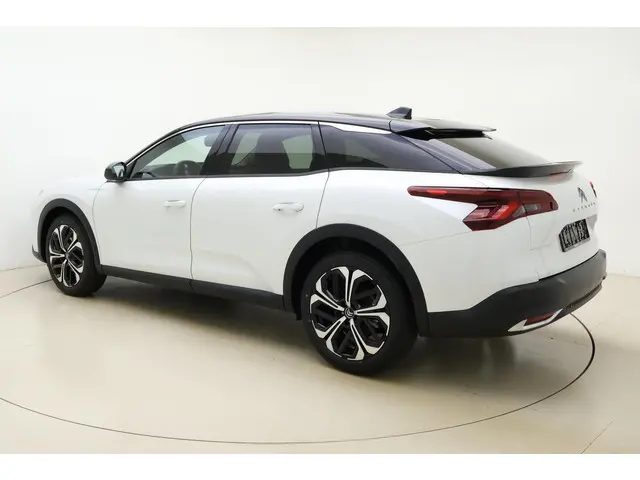 Citroën C5 X C5X 1.2 PureTech Plus 2025 Benzine 4