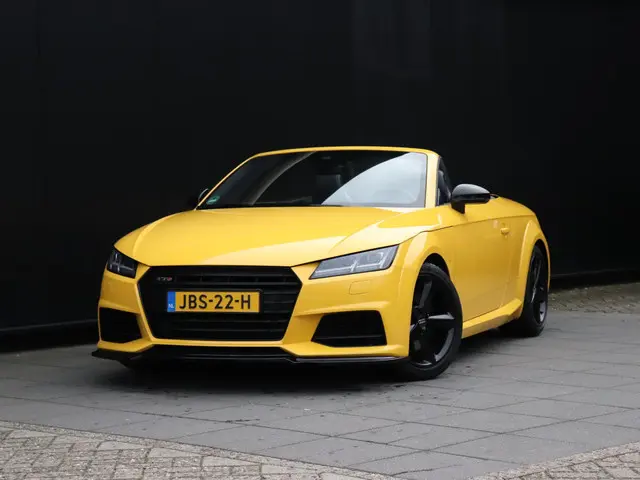 Audi TT 2