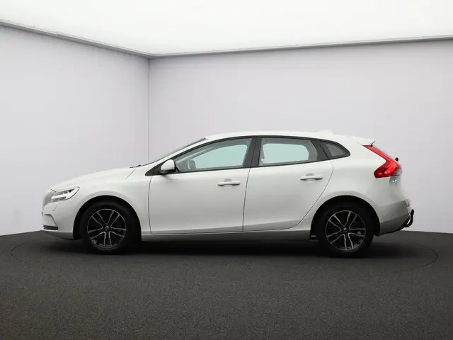 Volvo V40 2.0 T2 Nordic+ 2016 Benzine 4