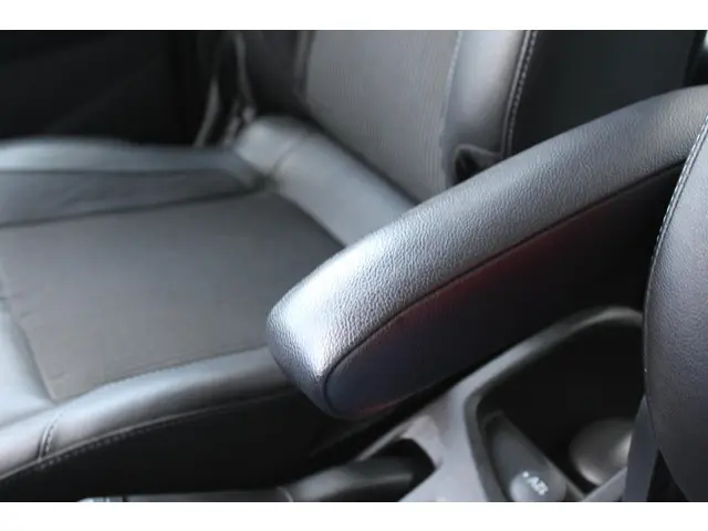 Ford B-MAX 1.0 EcoBoost 120 PK Titanium 2012 Benzine 20