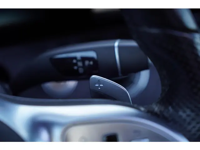 Mercedes-Benz E-Klasse Coupé 200 Premium 2018 Benzine 37