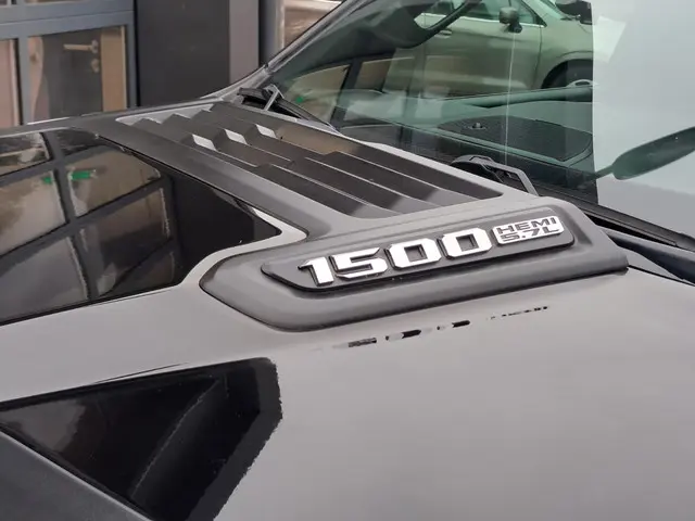 Dodge Ram 1500 5.7 V8 4x4 Crew Cab Laramie 2019 LPG/Gas 17