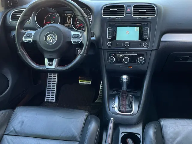 Volkswagen Golf 2.0 GTI/ DSG / Pano/Leer 2014 Benzine 16