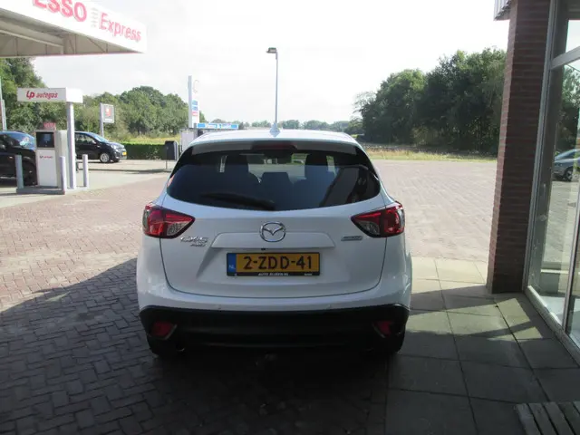 Mazda CX-5 2.0 GT-M 4WD / automaat 2014 Benzine 3