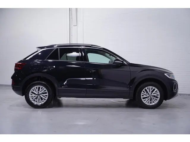 Volkswagen T-Roc 1.0 TSI Life 2023 Benzine 6