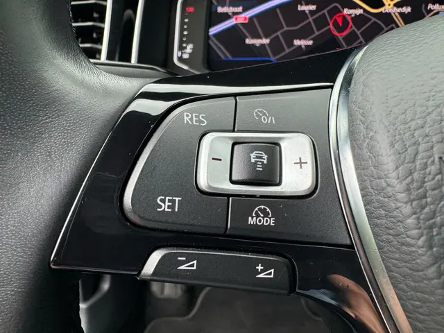 Volkswagen Polo 1.0 TSI Highline Business R 2019 Benzine 13