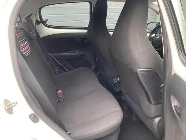 Citroën C1 1.0 VTi Feel A/C |Bluetooth| Isofix| 2018 Benzine 13