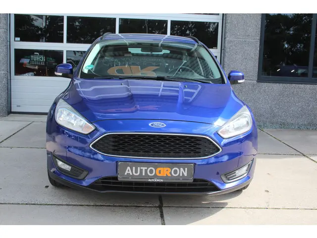 Ford Focus Wagon 1.0 Lease Edition 125 Pk 2017 Benzine 44