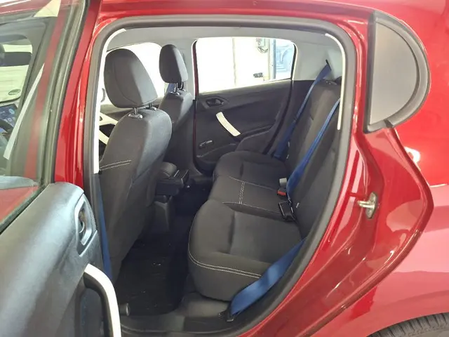 Peugeot 208 1.0 VTi LIKE 2014 Benzine 8