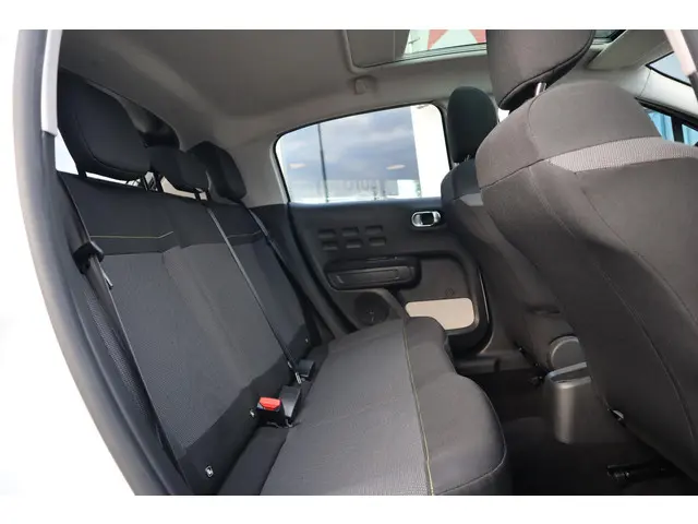 Citroën C3 1.2 PURETECH S&S SHINE VTR SPORT 2019 Benzine 17