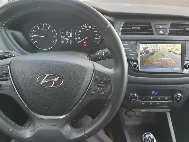 Hyundai i20 1.0 T-GDI Comfort 2018 Benzine 19