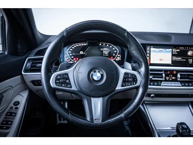 BMW 3 Serie 330i M-Sport 2019 Benzine 48