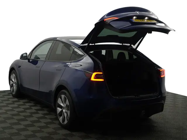 Tesla Model Y Long Range AWD 75 kWh- 2021 Elektrisch 25