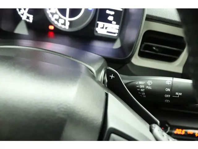 Suzuki Ignis 1.2 Smart Hybrid Style 2021 Benzine 51