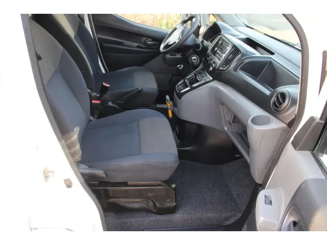 Nissan NV200 MARGE BUS 1.5 dCi Optima 2018 Diesel 13