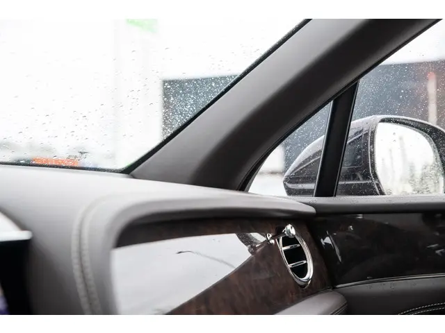 Bentley Bentayga 3.0 V6 Hybrid 2022 Hybride Benzine 88