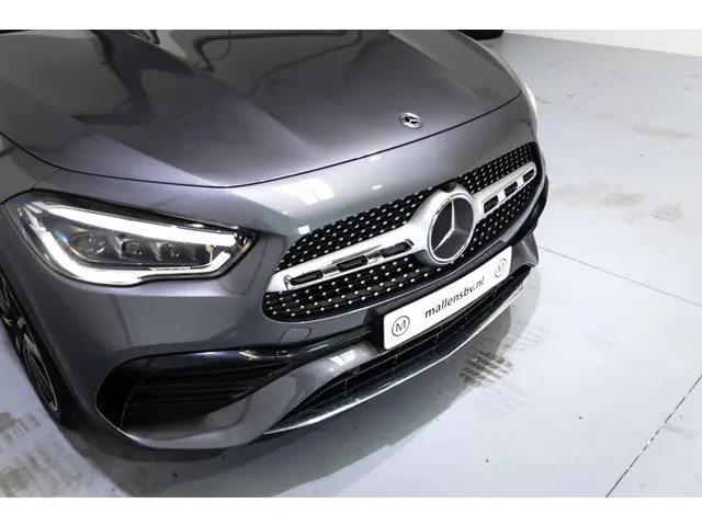 Mercedes-Benz GLA 250 e AMG Line 2021 Hybride Benzine 7