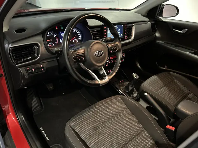 Kia Stonic 1.0 T-GDi DynamicPlusLine 2018 Benzine 22