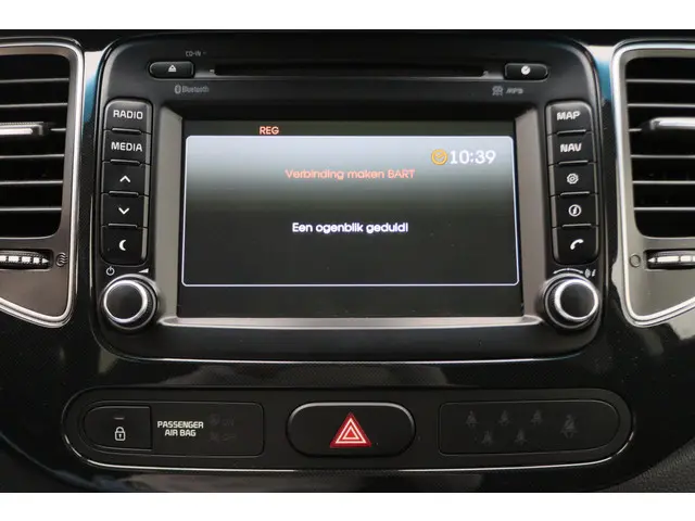 Kia Carens 1.6 GDi ExecutiveLine 7p. 2016 Benzine 43