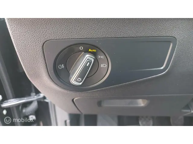 Volkswagen Tiguan 1.5 TSI Life Business 2021 Benzine 18