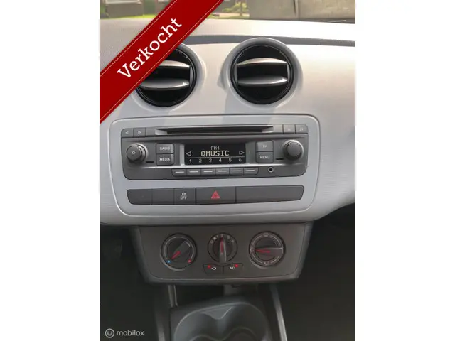 SEAT Ibiza 1.4 2014 Facelift 5-drs Airco 2014 Benzine 10