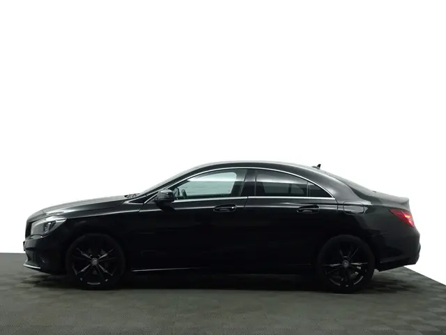 Mercedes-Benz CLA 180 AMG Edition Plus- 2016 Benzine 27