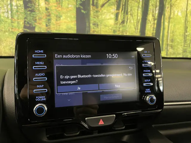 Toyota Yaris 1.5 Hybrid Active 2023 Hybride Benzine 13