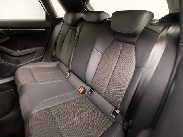 Audi A3 Sportback 30 TFSI S-Line Sport 2022 Benzine 16