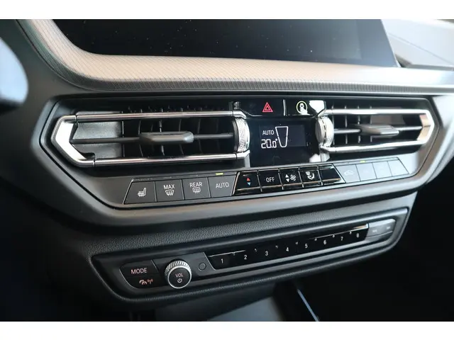 BMW 2 Serie Gran Coupé 218i 2025 Benzine 13