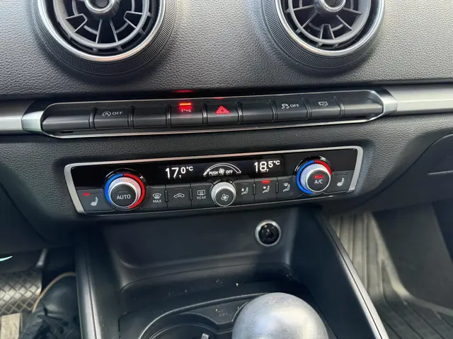 Audi A3 Sportback 30 TFSI Pro Line 2018 Benzine 17