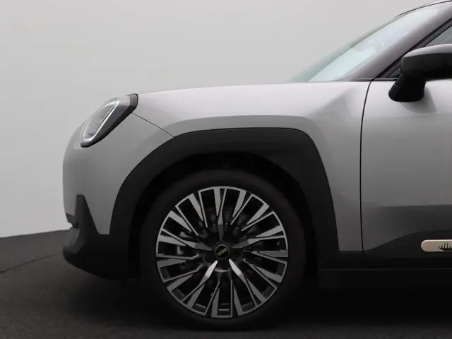 MINI Aceman SE John Cooper Works 2024 Elektrisch 10