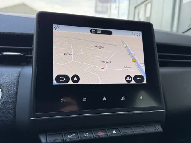 Renault Clio 1.0 TCe 92pk Intens 2022 Benzine 16