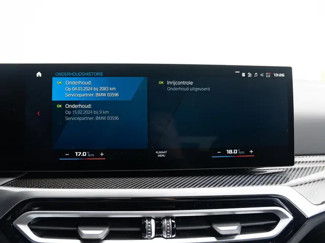 BMW M3 Touring xDrive Competition 2024 Benzine 61
