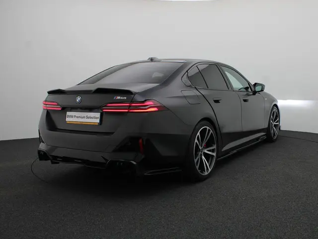 BMW i5 M60 xDrive 2023 Elektrisch 2