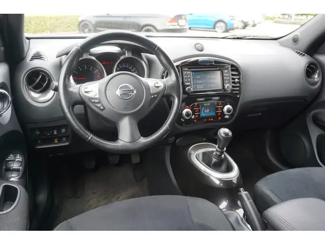 Nissan Juke 1.2 DIG-T S/S Connect Edition 2015 Benzine 10