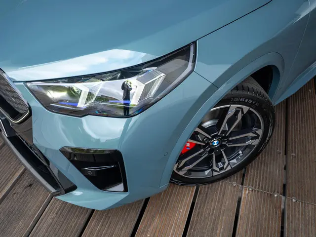 BMW iX2 eDrive20 2025 Elektrisch 14