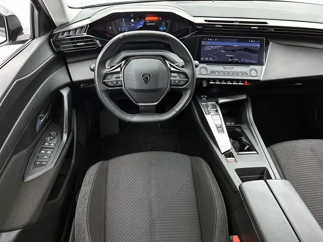 Peugeot 308 SW 1.2 130PK AUT. Business 2022 Benzine 8