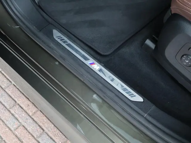 BMW X5 xDrive45e High Executive 2022 Hybride Benzine 44