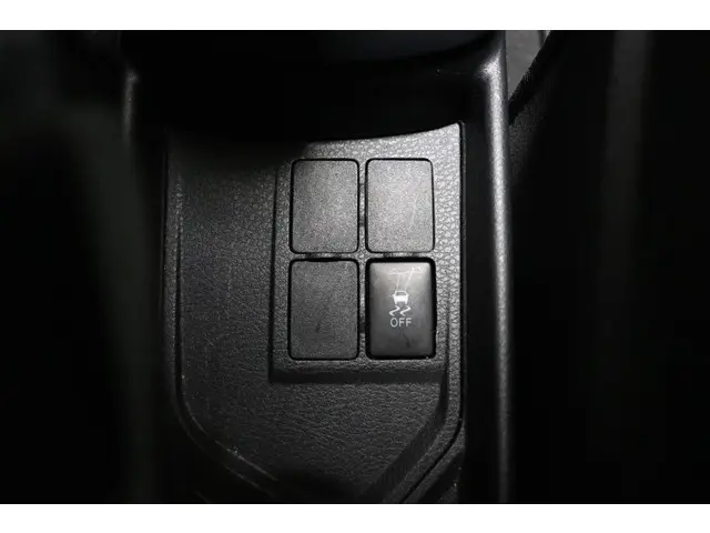 Toyota Yaris 1.5 VVT-i Design Sport, 2018 Benzine 37
