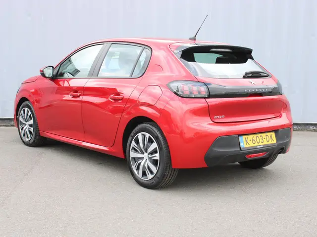 Peugeot 208 3