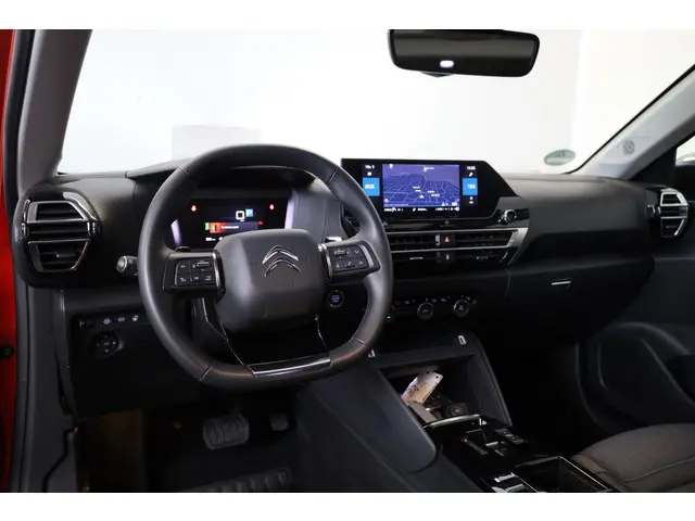 Citroën C4 PT 130 Shine Automaat-8 2023 Benzine 24