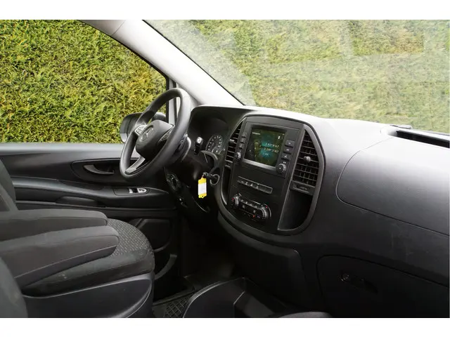 Mercedes-Benz Vito Vito 114 CDI 2024 Diesel 14