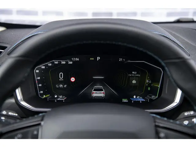 Lynk & Co 01 Plug-in Hybrid 2021 Hybride Benzine 15