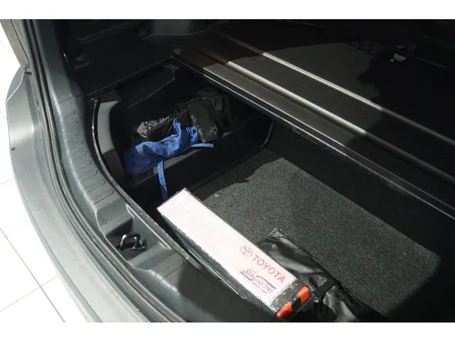 Toyota RAV4 2.2D Style 4WD 2015 Diesel 15