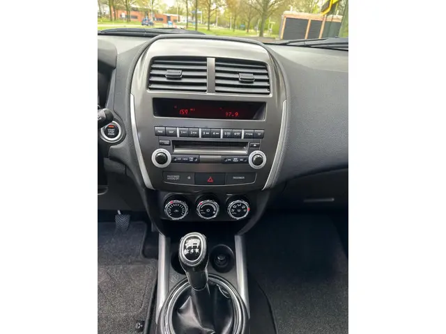 Mitsubishi ASX 1.6 Intense ClearTec 2013 Benzine 5