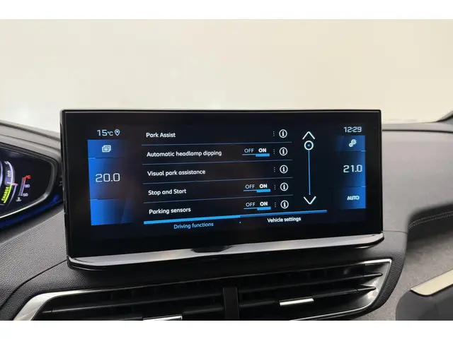 Peugeot 3008 1.2 Hybrid GT 2024 Hybride Benzine 29