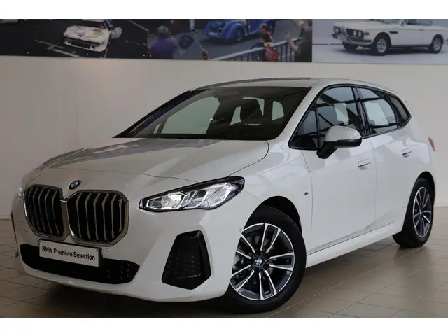 BMW 2 Serie Active Tourer 220i 2025 Benzine 28